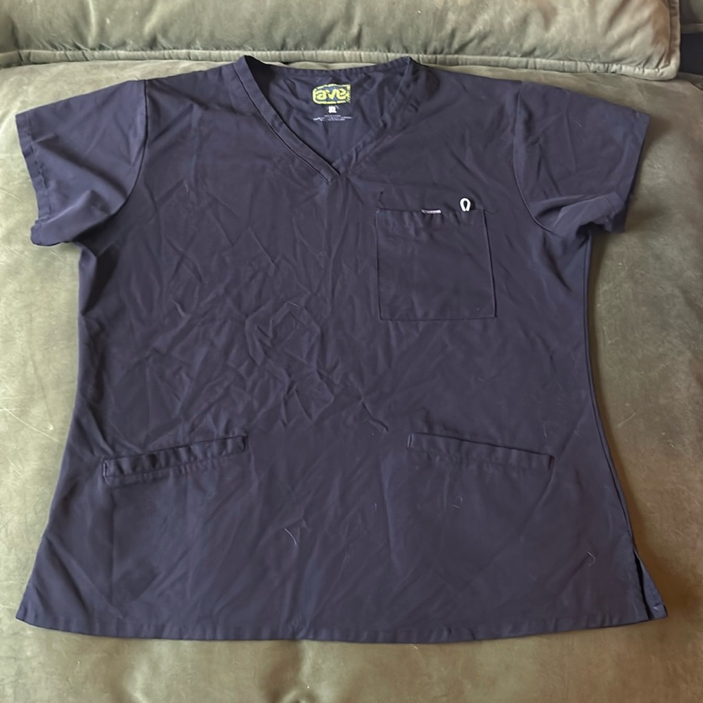 AVE by Medline Women’s scrub shirt